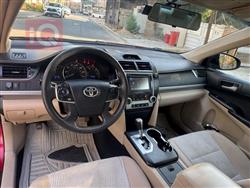 تۆیۆتا کامری